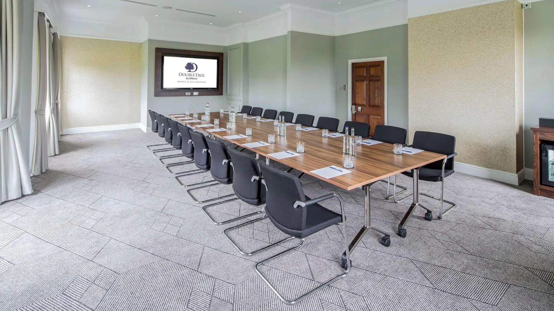 Doubletree By Hilton Chester