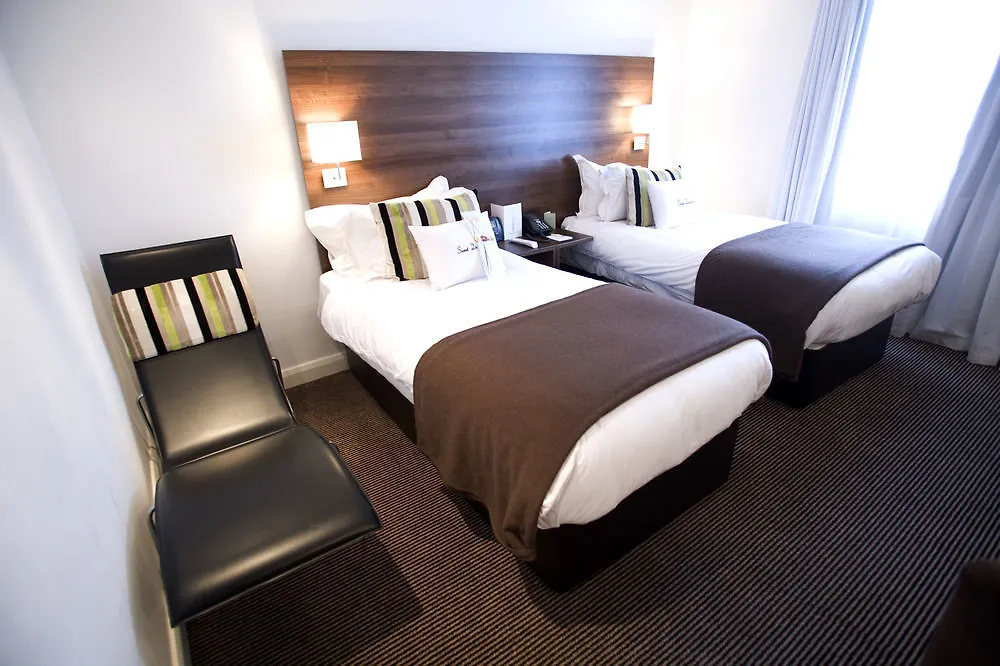 Hotel Doubletree By Hilton Chester